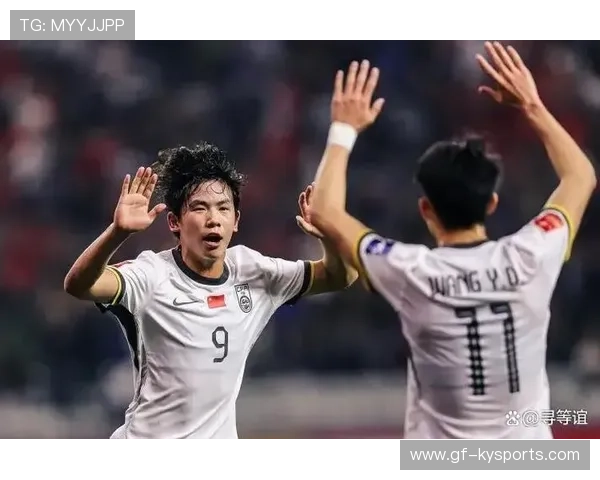 解析阿联酋、乌兹别克斯坦等 2026 世界杯“新面孔”的战术打法。
